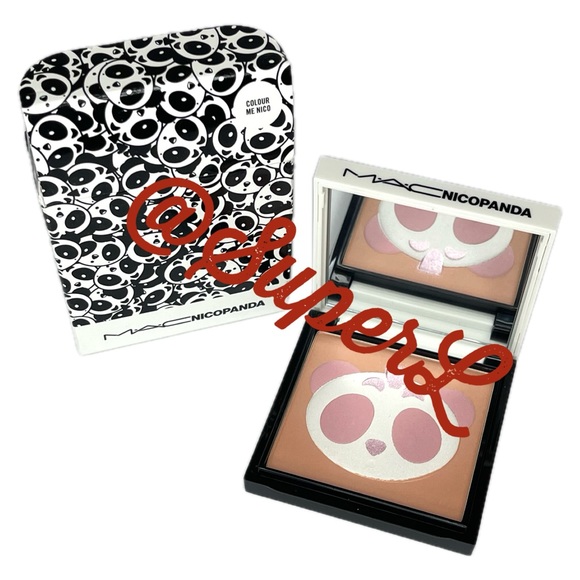 NEW Limited MAC Cosmetics Gleamer NICOPANDA FACE POWDER Blush Colour Me Nico